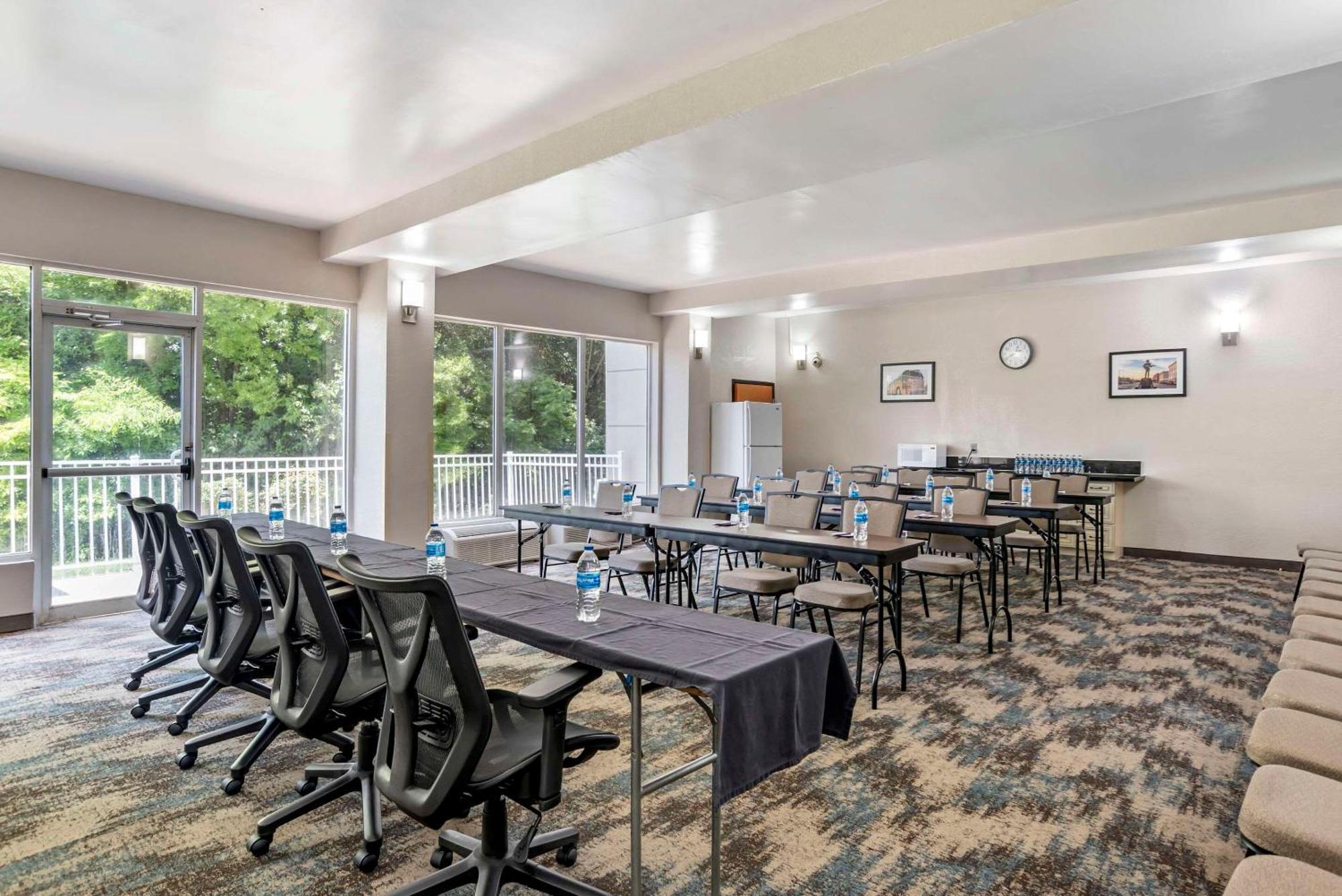Sleep Inn & Suites Montgomery East I-85 Eksteriør billede