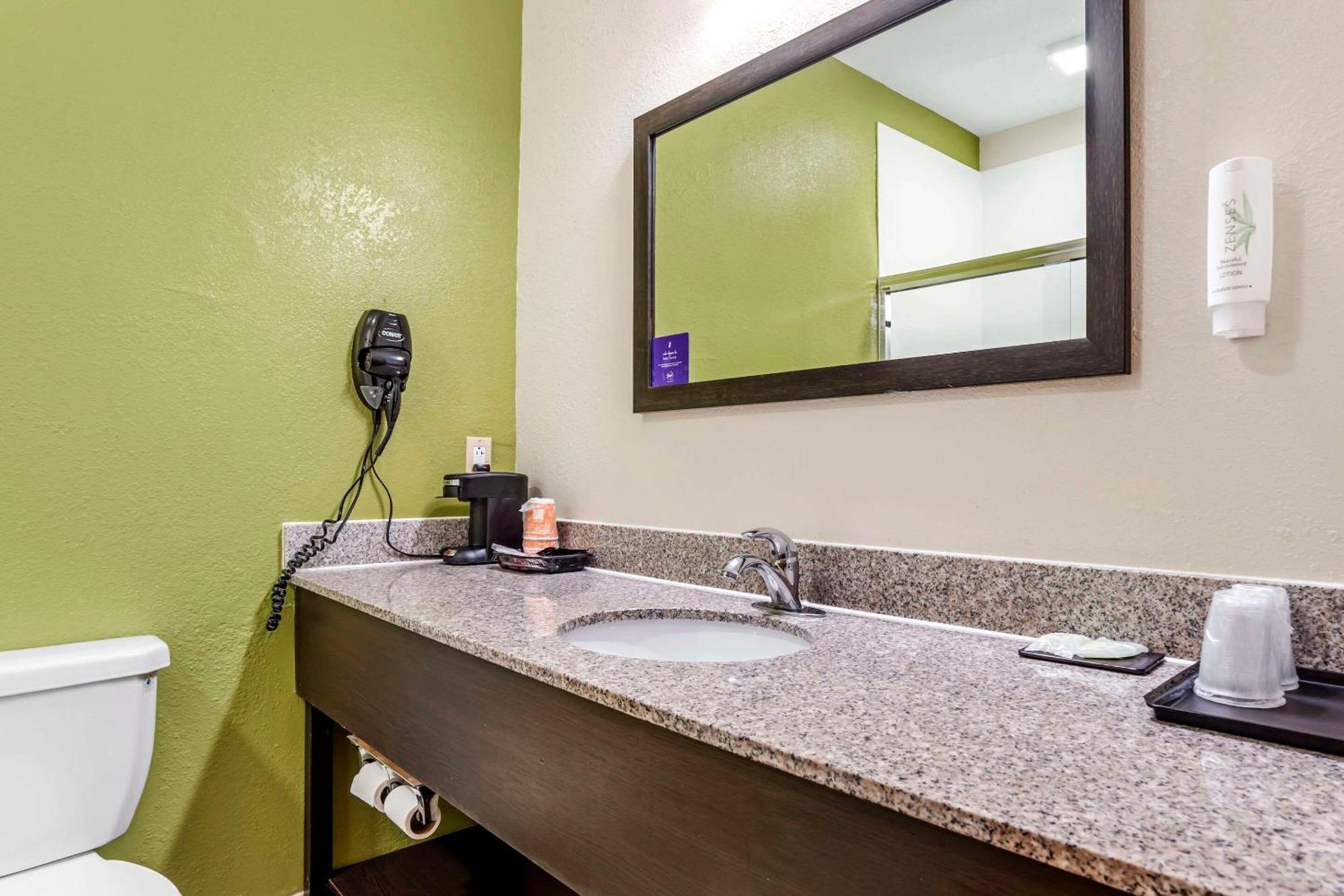 Sleep Inn & Suites Montgomery East I-85 Eksteriør billede